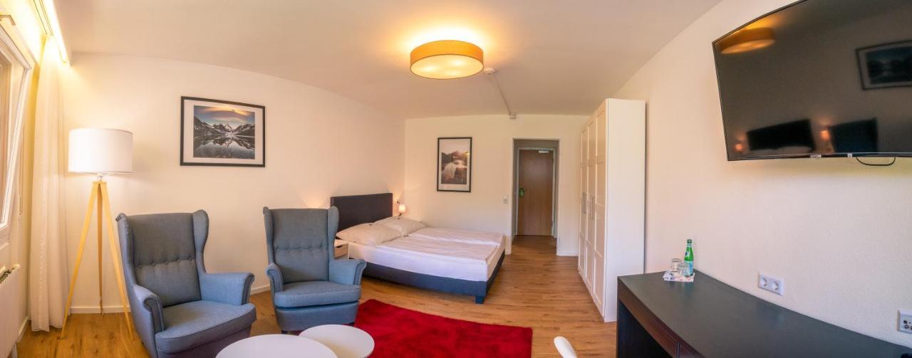 Hotel Quellenhof באד אוראך מראה חיצוני תמונה