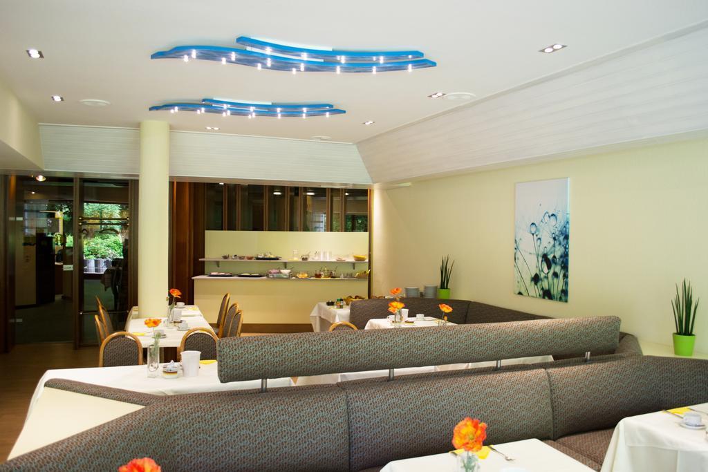 Hotel Quellenhof באד אוראך מראה חיצוני תמונה